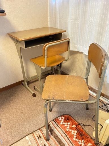最終価格！学校の机セット✏️