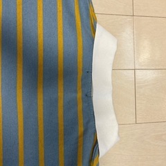 クロップド丈の
ポロシャツの画像