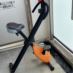 サイクリングマシーン
