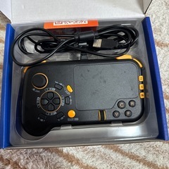 USBゲームコントローラーの画像
