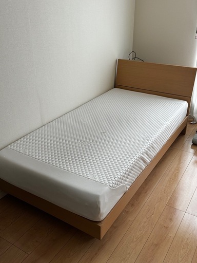 テンピュールクラウド19 シングルマットレス、ベッドフレームセット 定価15万以上