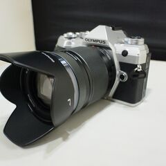 【愛品倶楽部柏店】OLYMPUS E-M5 MarkⅢ 14-150mm高倍率レンズキットの画像