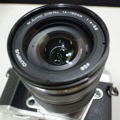 【愛品倶楽部柏店】OLYMPUS E-M5 MarkⅢ 14-150mm高倍率レンズキットの画像