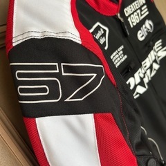 エルフバイクジャケットの画像
