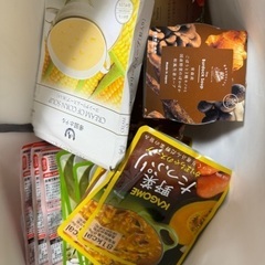いただいたレトルト品多数の画像