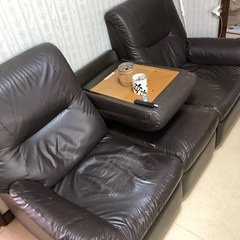 配送無料、三人掛けソファ