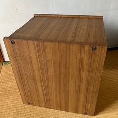 木製キャビネット　棚　収納ケースの画像