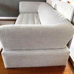LOWYA  ソファー　の画像