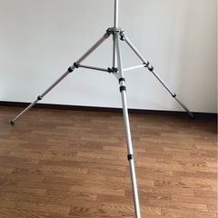 【カメラアクセサリー】三脚