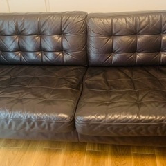 IKEA3人掛けソファの画像