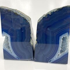 瑪瑙 ブックスタンド ２個セット 高さ約16ｃｍ 原石 天然石 鑑賞石 ブルー スライス 台座 インテリア 置物 オブジェ メノウ 札幌市手稲区の画像