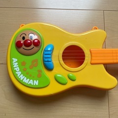3/16まで！アンパンマンギターの画像