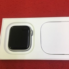 Apple Watch SE2 44ミリバッテリー100%の画像