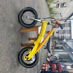 ペダル無し
子供自転車