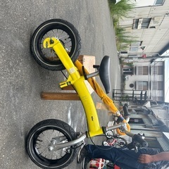 ペダル無し
子供自転車の画像