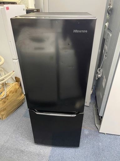 北九州市内配送無料　保証付き 2020年製冷蔵庫 パールブラック HR-D15CB [150L /2ドア /右開きタイプ]