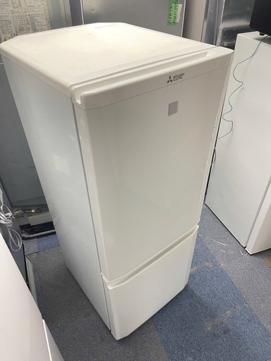 北九州市内配送無料　保証付き MITSUBISHI(三菱)の146L 2ドア冷蔵庫「MR-P15EC-KW」