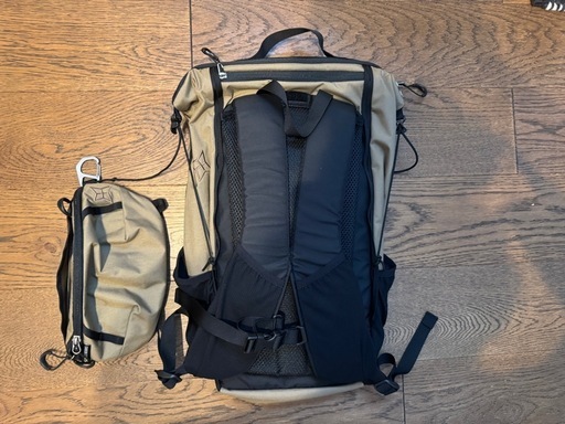 パーゴワークス　
PAAGOWORKS BUDDY 16 Switchおまけ付　登山ザック　