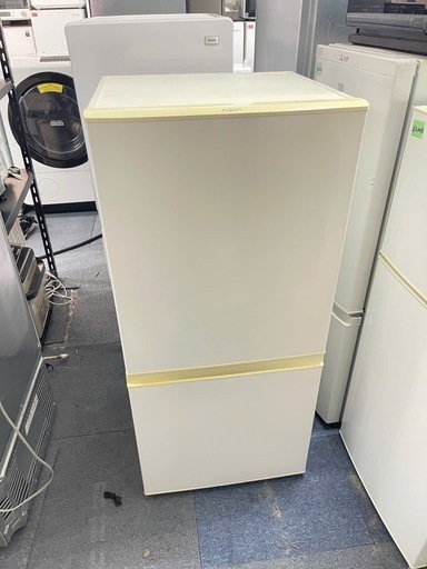 北九州市内配送無料　保証付き AQR-16H-W 冷蔵庫 ミルク [157L /2ドア /右開きタイプ