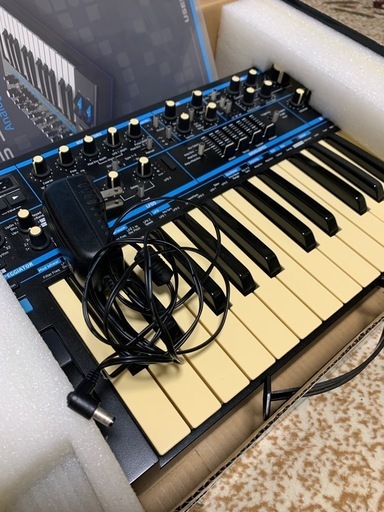 Novation Bass station 2 Ⅱ シンセベース