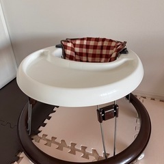 【できる限りお日にち合わせます】歩行器