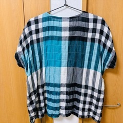 綿100％ガーゼ素材のトップスの画像