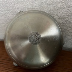 セランゴールピューター　灰皿の画像