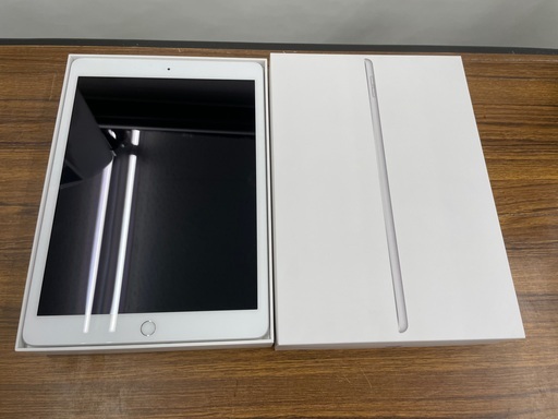 Apple iPad 第8世代 32GB Wi-Fiモデル MYLA2J/A