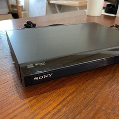 SONYのCD/DVDプレーヤーDVP-SR20の画像