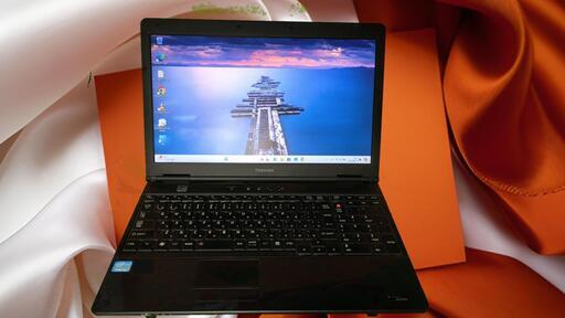 No.20 ? オフィス2021付き！  Core i3-2310M@2.10GHz / windows11 / SSD120GB /