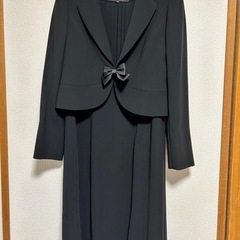 レディース喪服の画像