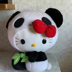 キティちゃん非売品ぬいぐるみ