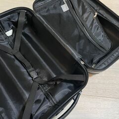 機内持ち込み　キャリーケース　スーツケース　ジャンク品　破損ありの画像