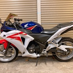 ホンダ　CBR250R 配送可能　支払いは現金or振り込みも可能の画像