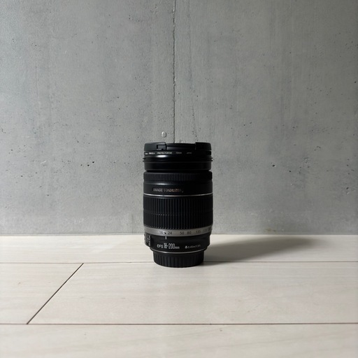【箱付き】Canon EFS 18-200mm f/3.5-5.6 IS キャノンレンズ