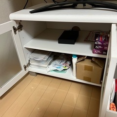 テレビ台の画像
