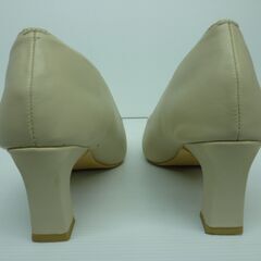 ★美品　婦人靴　24.5ｃｍ　パンプス　LL　LENA　レナ　ヒール6ｃｍ　レディースの画像