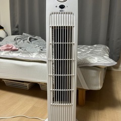 タワーファン 扇風機の画像