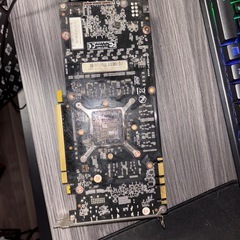GTX1070tiの画像
