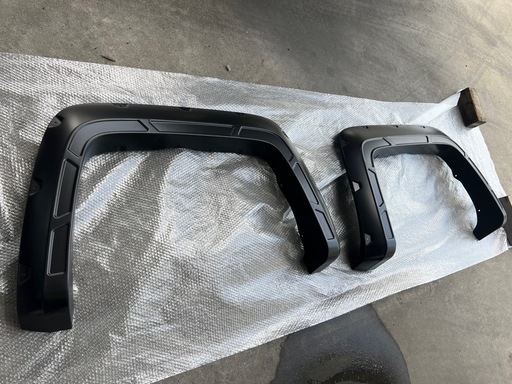 GMC シエラ オーバーフェンダー ラフカントリー 『ポケットフェンダー』