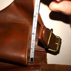 本革ウエストバッグの画像