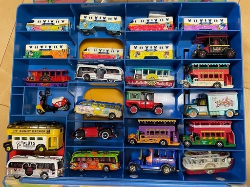 セール 豪華セット♡完売品︎レア ディズニー トミカ 24台 収納ケース