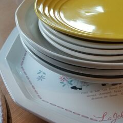 どんぶり、お皿の画像