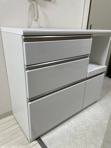 （取りに来れる方限定）ニトリ　アルミナ2 カウンター　100cm幅