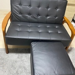 ※9/1午前中まで【ニトリ（定価41,800円）】ソファ＋オットマンの画像