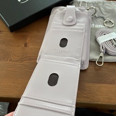 【新品】箱入り　スマホショルダー スマホポーチ ショルダー スマホポシェット 軽量 ポーチの画像