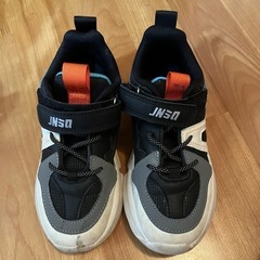 20センチスニーカー美品