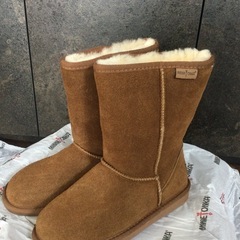 Minnetonkaミネトンカブーツの画像