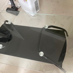 ニトリ　ガラステーブルの画像