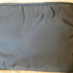 エレコム パソコンケース PCケース 15.6インチ ( macbook pro 15 ) ケース 小物収納ポケット付 ブラック BM-IBPT15BKの画像